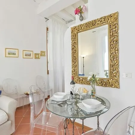 Apartment Ur-nest Window On Arno *